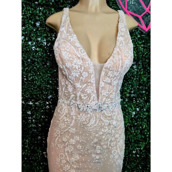 Gls gown - Picture 11 of 12